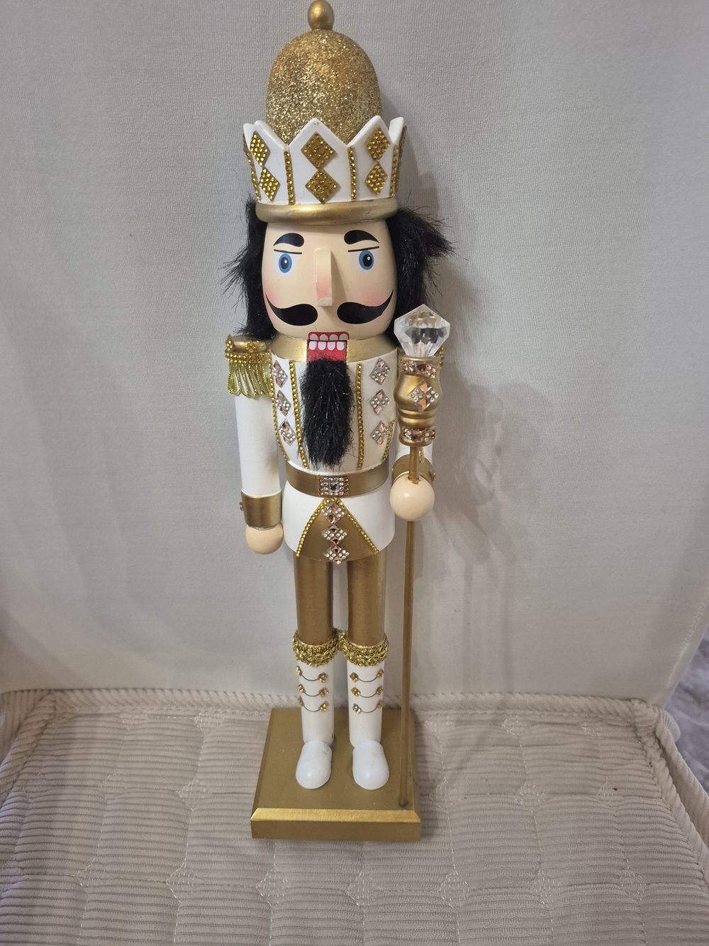 Nutcracker Figurine in White & Gold